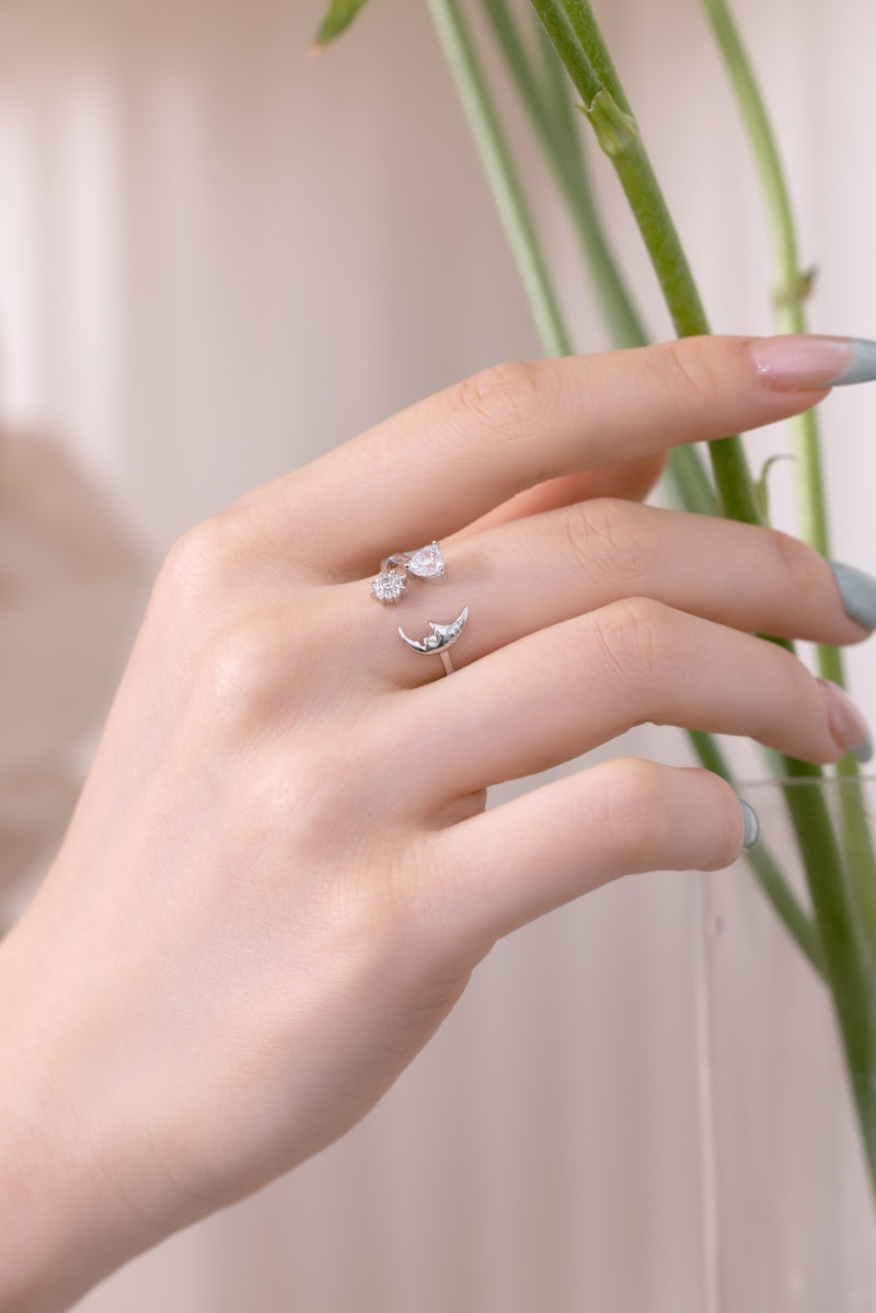 Anillo de plata de ley 925 con forma de corazón de luna de Selena (ajustable)