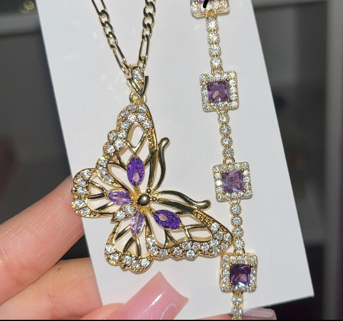 Pulsera de diamantes morados