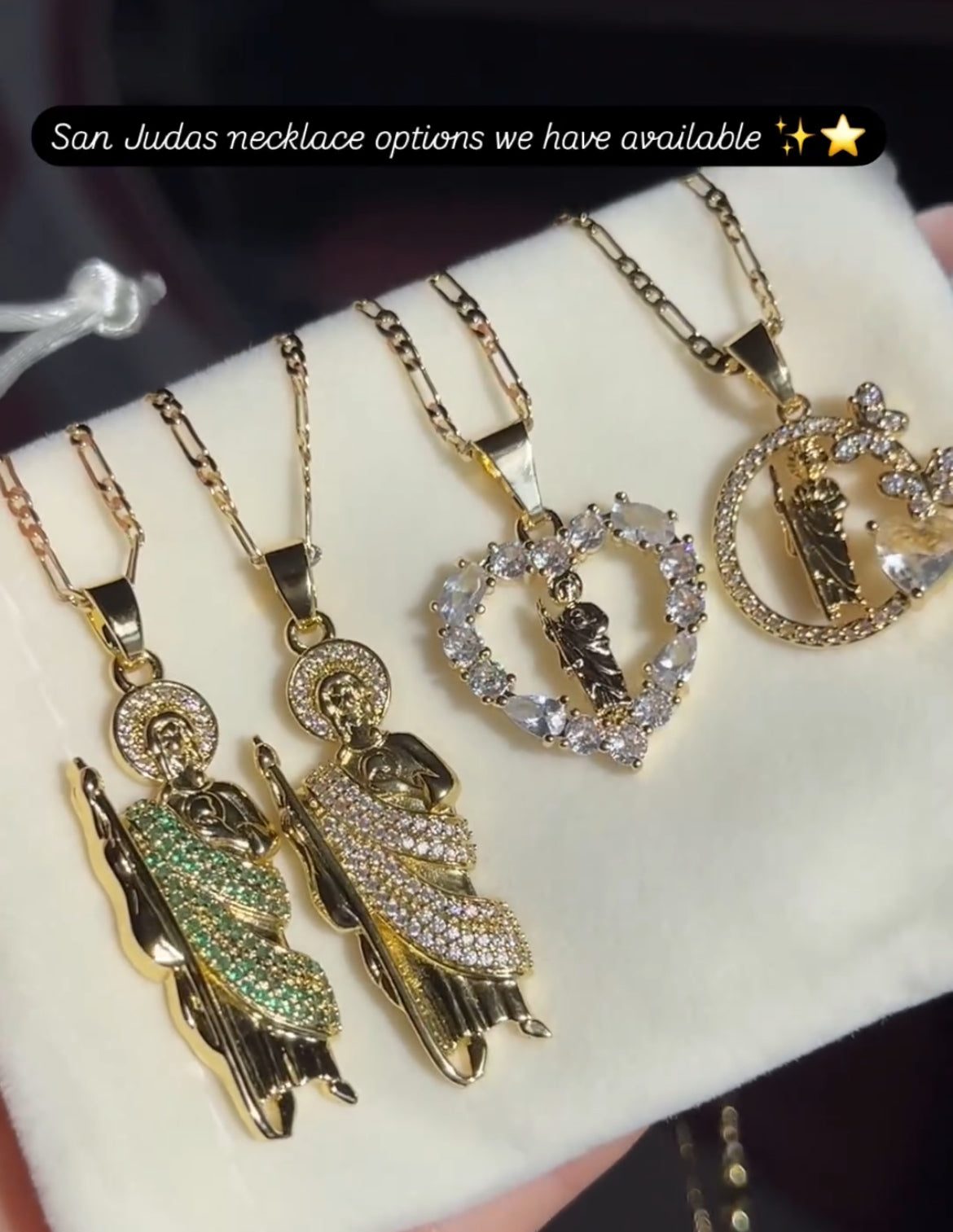 Collar de San Judas con corazón