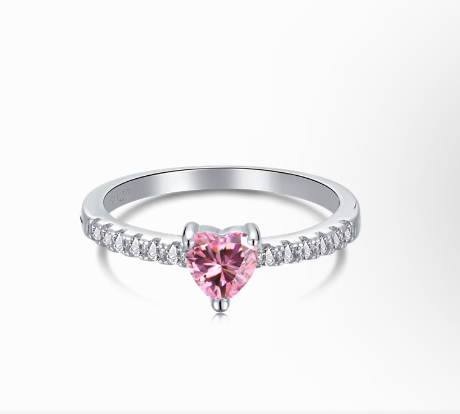 Anillo de corazón de Alicia en el país de las maravillas S925