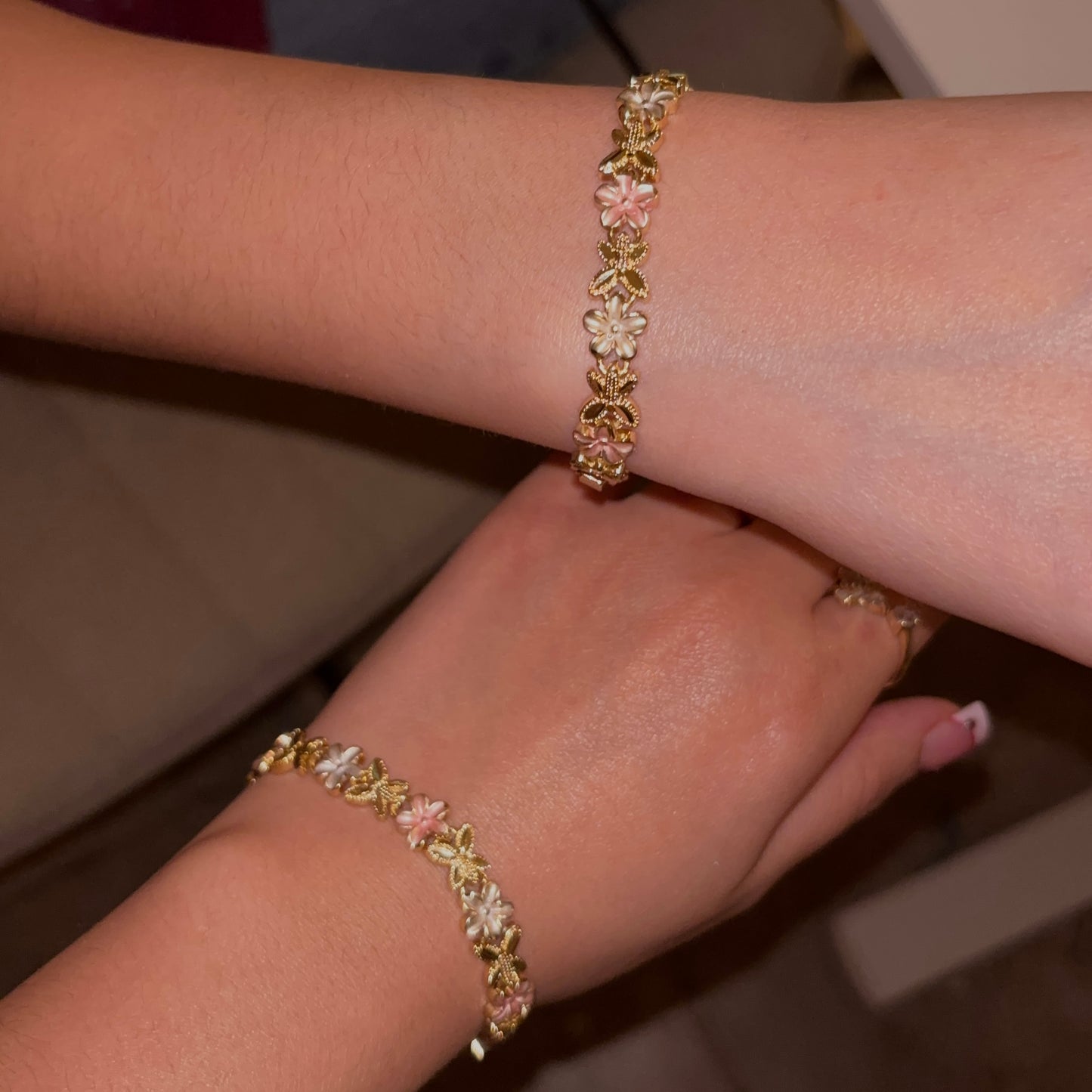 hibiscus flower bracelet