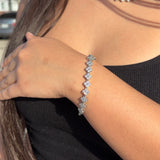 Elegant lucky in silver