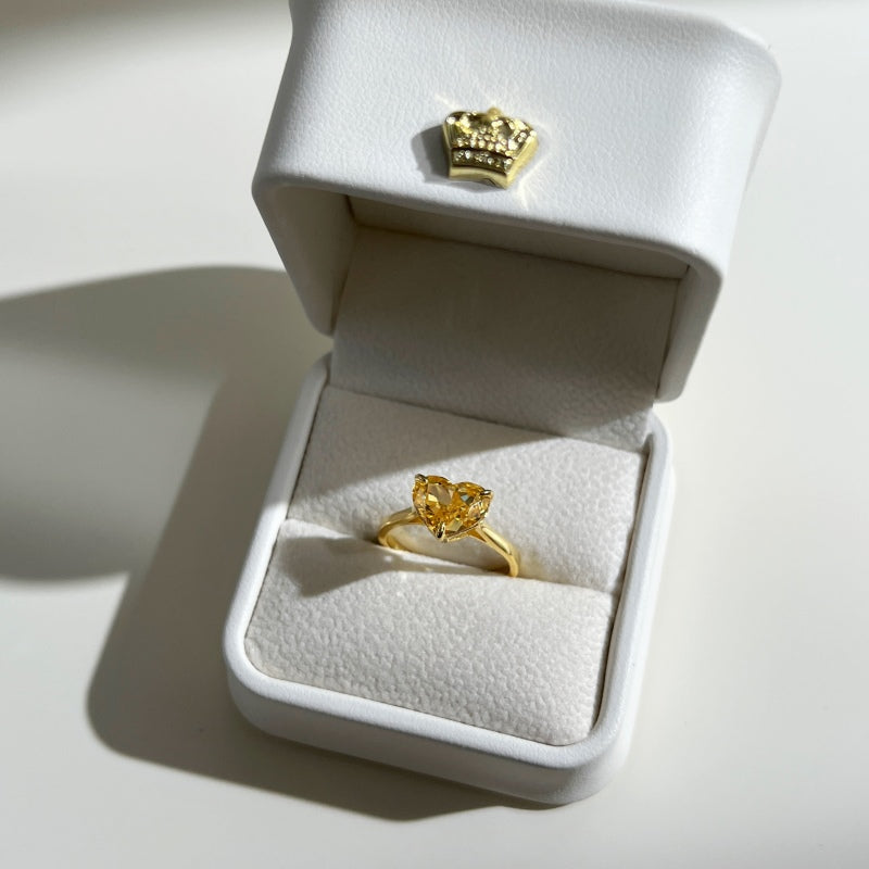 Anillo de plata de ley 925 con corazón "Te amo" amarillo