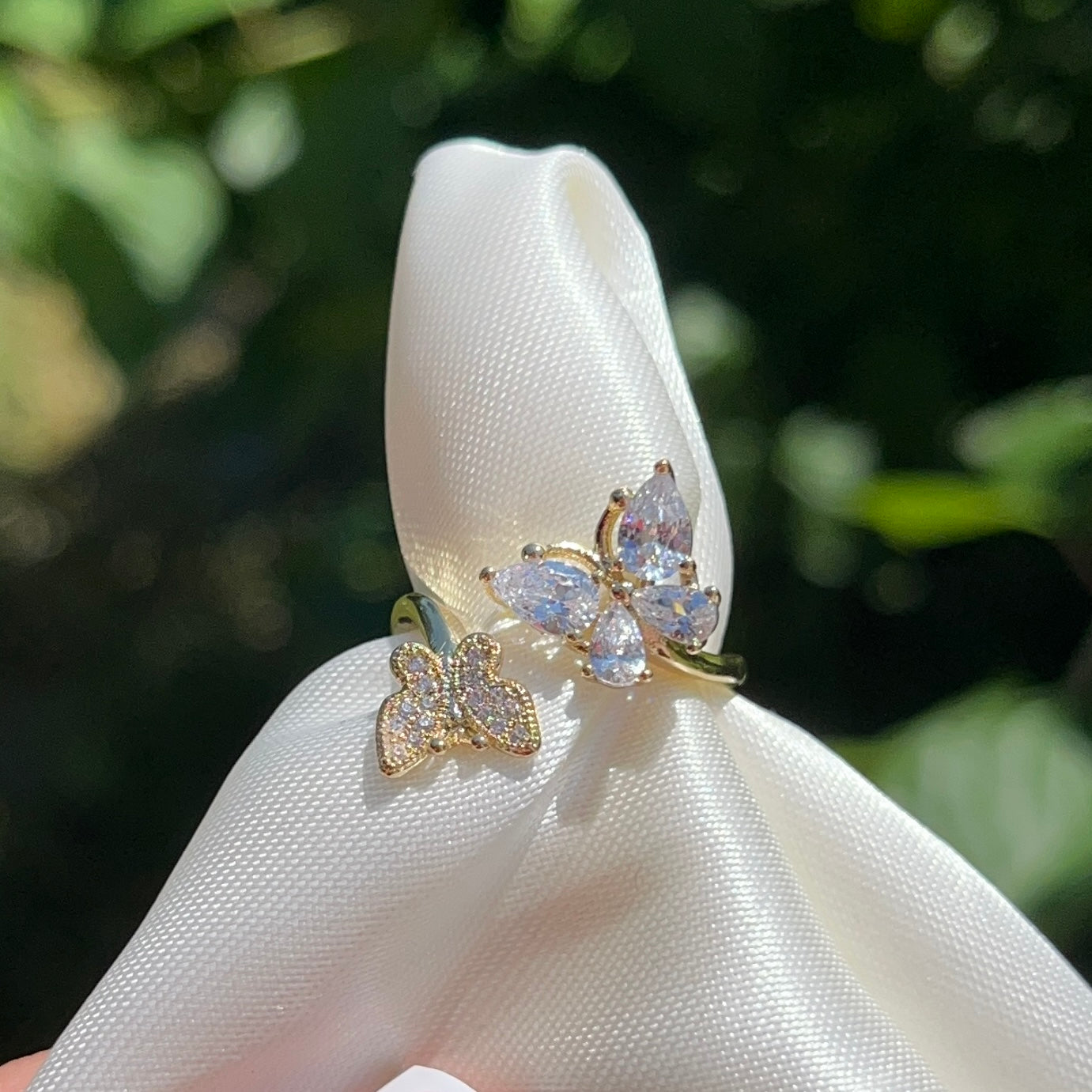 White Stella ring