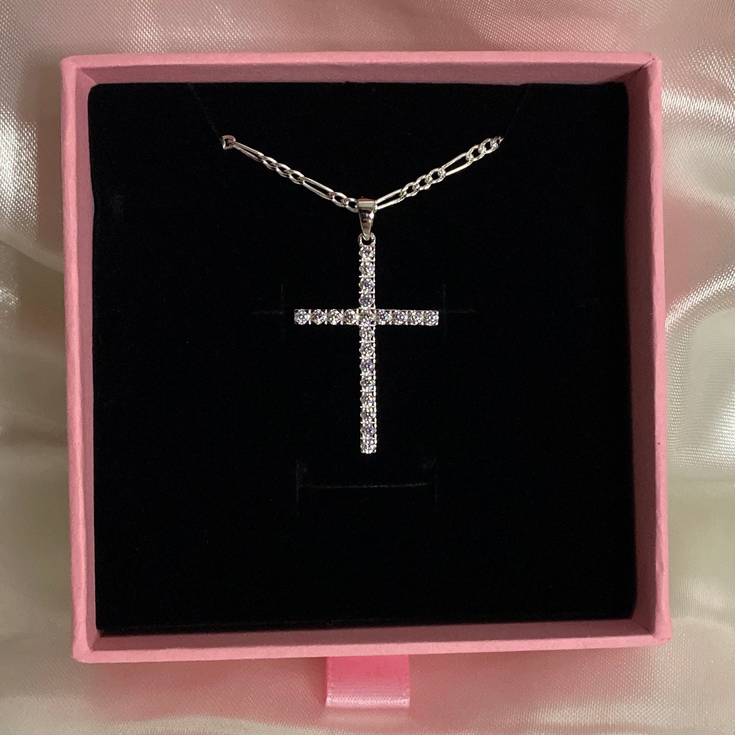 Valentina cross pendant