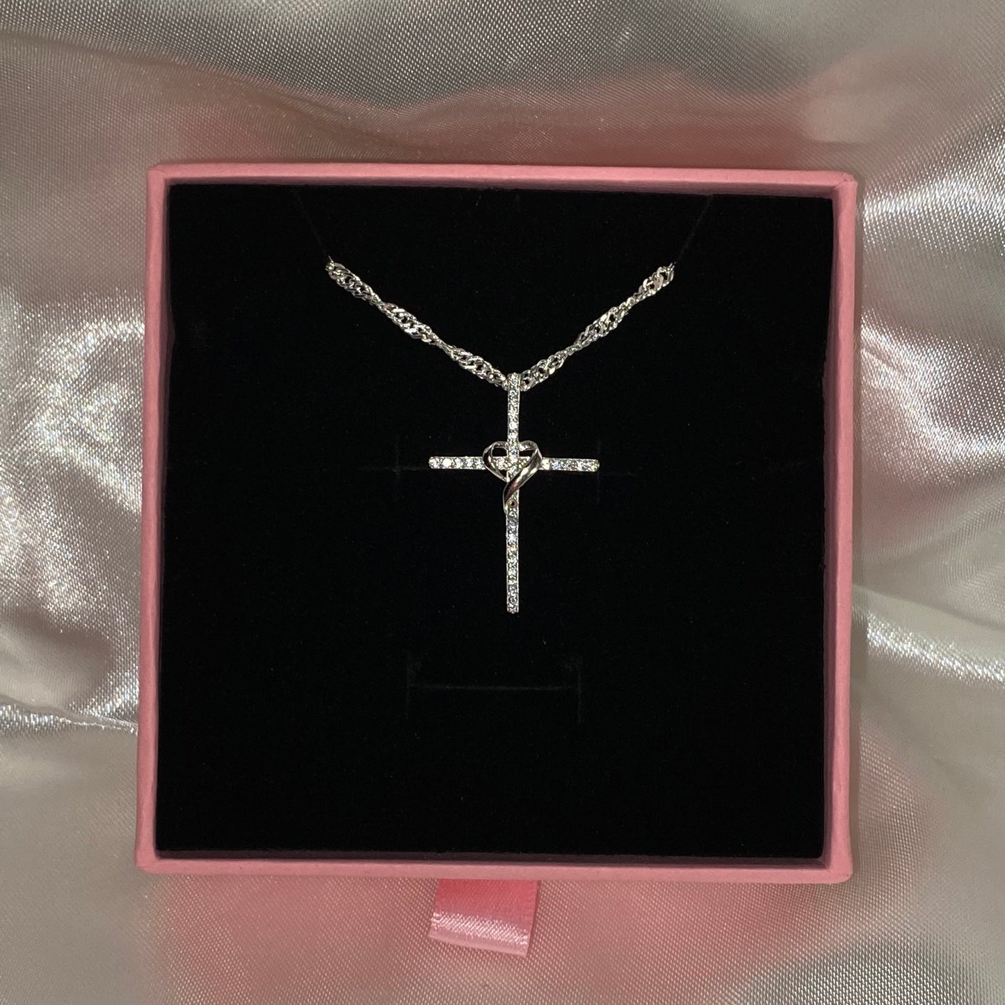 Heart cross pendant