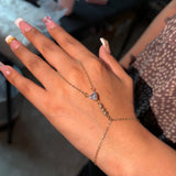 Heart hand chain