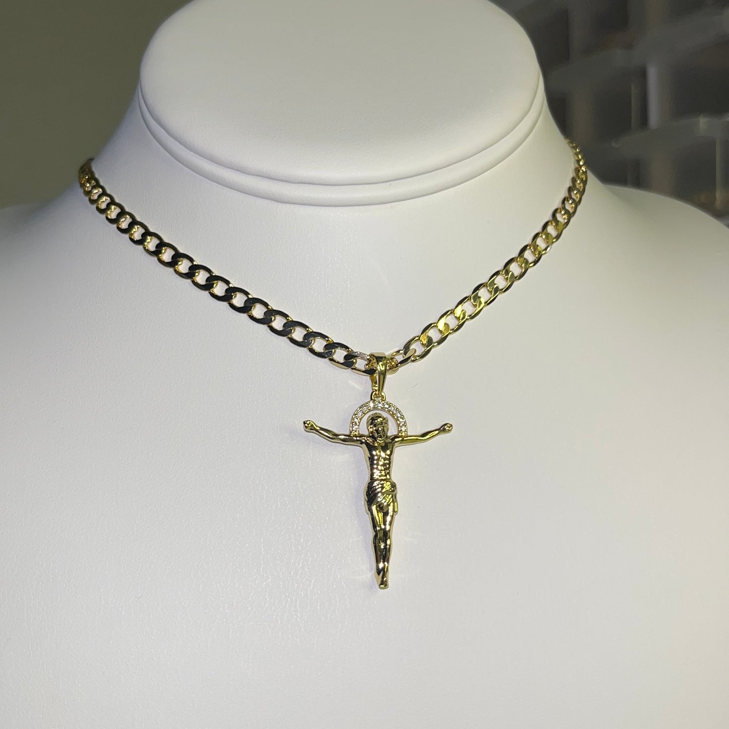 Men’s Jesus necklace