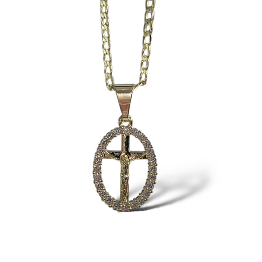 Circle cruz necklace