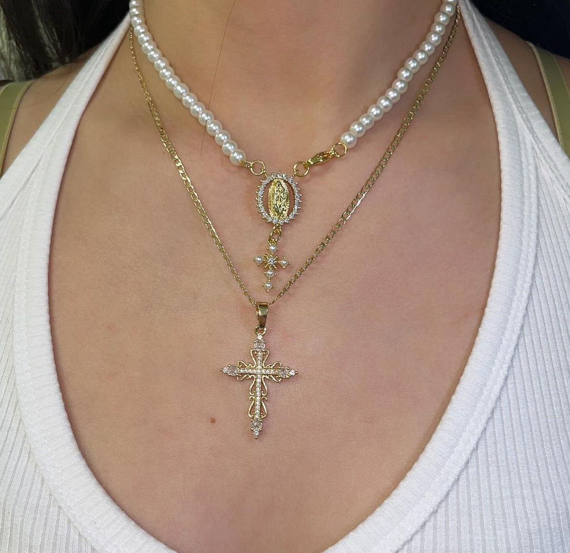 White Cross  Reina necklace