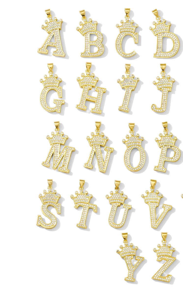 Initial necklaces with crown